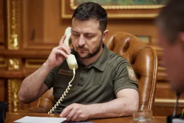 ​Володимир Зеленський провів телефонну розмову з Джозефом Байденом