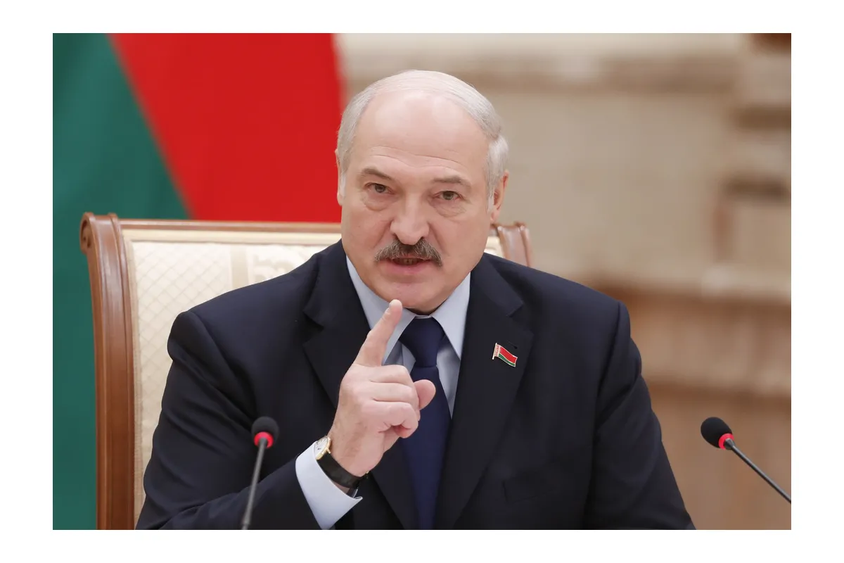 Лукашенко: революція в Білорусії — міф
