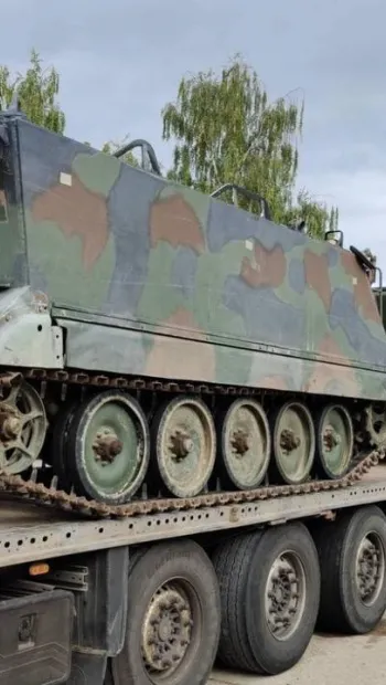 ​Передані Литвою бронетранспортери M113 прямують до України, а з України до Литви для ремонту відправлені пошкоджені гаубиці