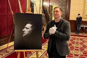 ​Портрет Зеленського з обкладинки Time продали за 6 млн