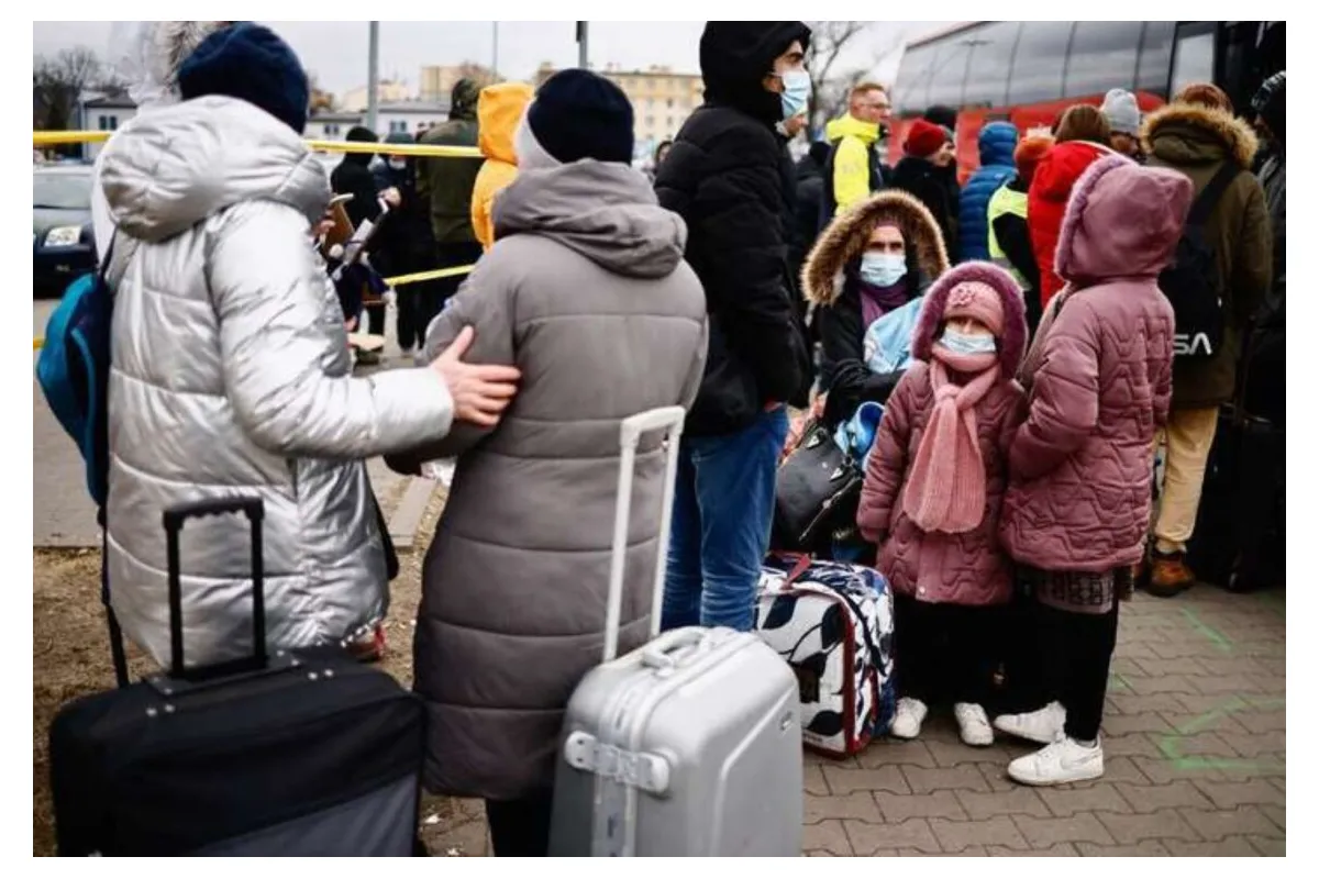 Понад чверть біженців, які повертаються в Україну, хочуть жити в іншій області