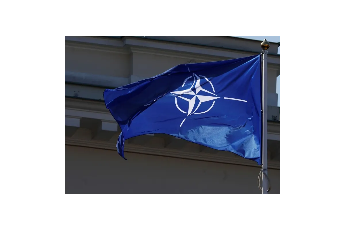 НАТО запустило новий центр для захисту підводних трубопроводів і кабелів через ймовірність диверсій зі сторони росії, - AP