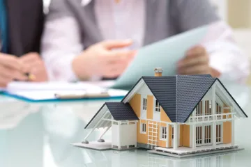 ​В Украине поднимут налог на недвижимость c 2021 года