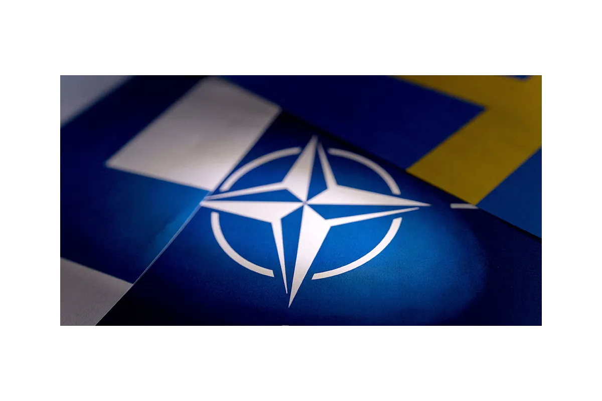 Фінляндія та Швеція офіційно подали заявки на вступ до НАТО