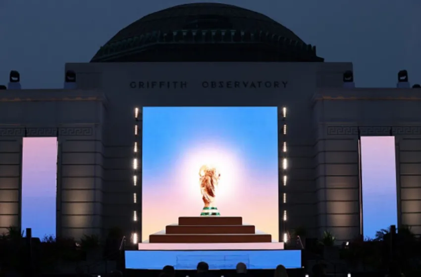 ФОТО. Історична подія. WE ARE 26: ФІФА представила логотип і слоган ЧС-2026
