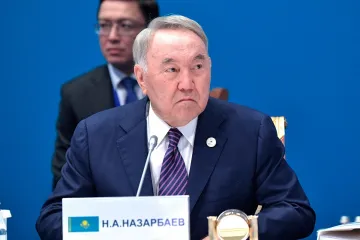 ​Экс-президент Казахстана Назарбаев заразился коронавирусом