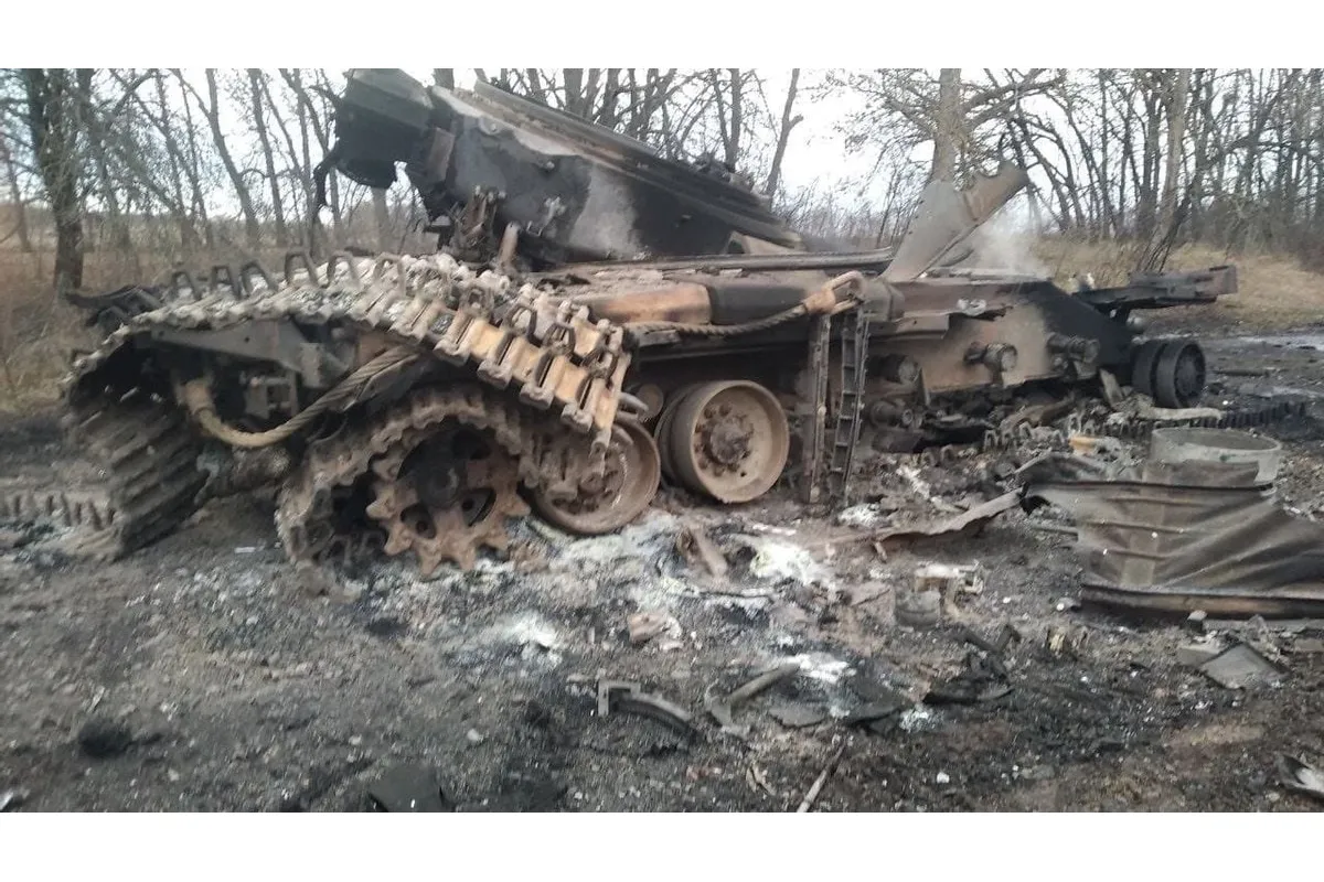 Рф масово втрачає танки в Україні: їм буквально "зриває башту" – британська розвідка