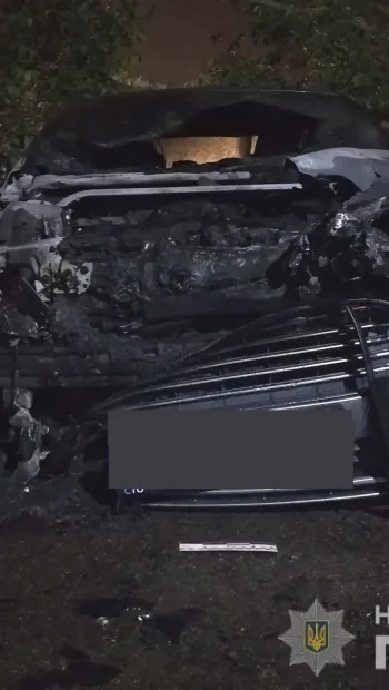 ​Навмисно підпалили чуже авто на Херсонщині, обставини справи: