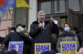Зрадник чи ні? Справа Петра Порошенко. Одна з найгучніших подій в українській політиці цього тижня