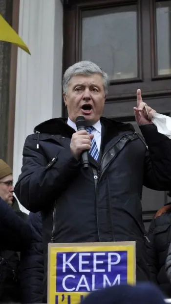 ​Зрадник чи ні? Справа Петра Порошенко. Одна з найгучніших подій в українській політиці цього тижня