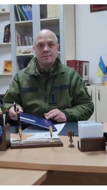 ​Максимів Юрій Степанович - військовий комісар, що сприяє безпеці та обороні Києва