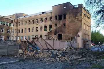 ​На Луганщині знищено казарму "вагнерівців", повідомляють про десятки загиблих (фото, відео)