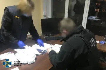 ​На Дніпропетровщині СБУ блокувала діяльність конвертцентру з загальним обігом в мільярд гривень