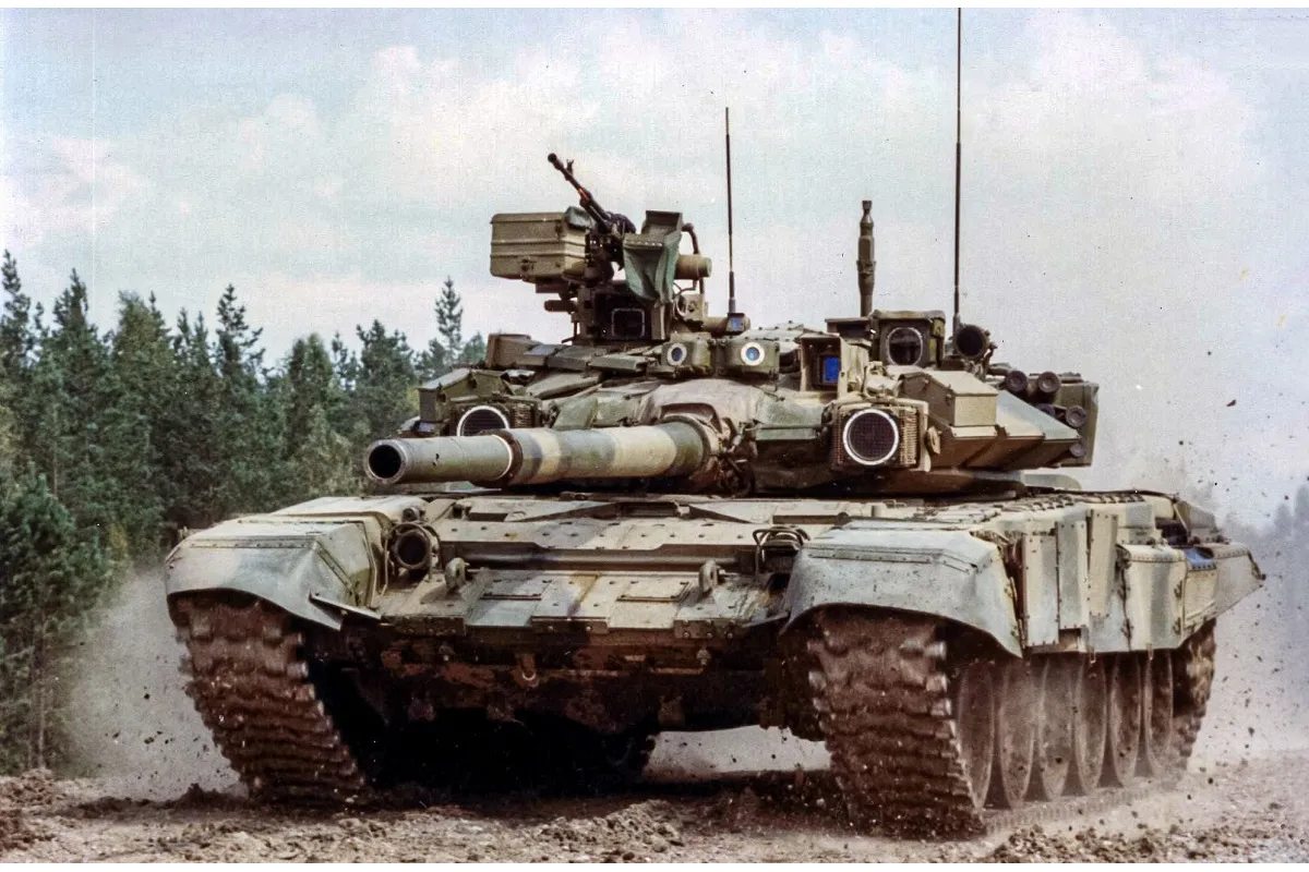 ЗСУ вдалося "затрофеїти" 14 сучасних російських танків Т-90