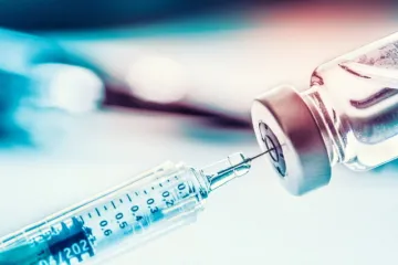 ​Більшість українців готова вакцинуватися від коронавірусу 