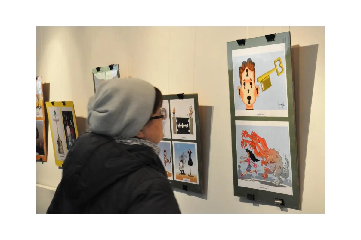 Карикатури Олександра Дубовського для всіх: в Дніпрі працює виставка!