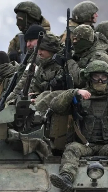 ​Оккупанты готовятся к какой-то дате и накапливают резервы в Луганской области, - Гайдай