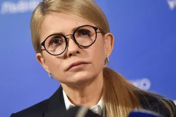 ​Вместо заседания Рады в пик коронавирусного кризиса в Украине Тимошенко отрывалась в отеле Кривецкого-Пупса под Львовом 