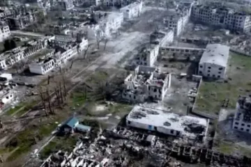 ​Російські загарбники фактично знищили місто Рубіжне у Луганській області – вцілілих будинків немає, багато з них відновити неможливо