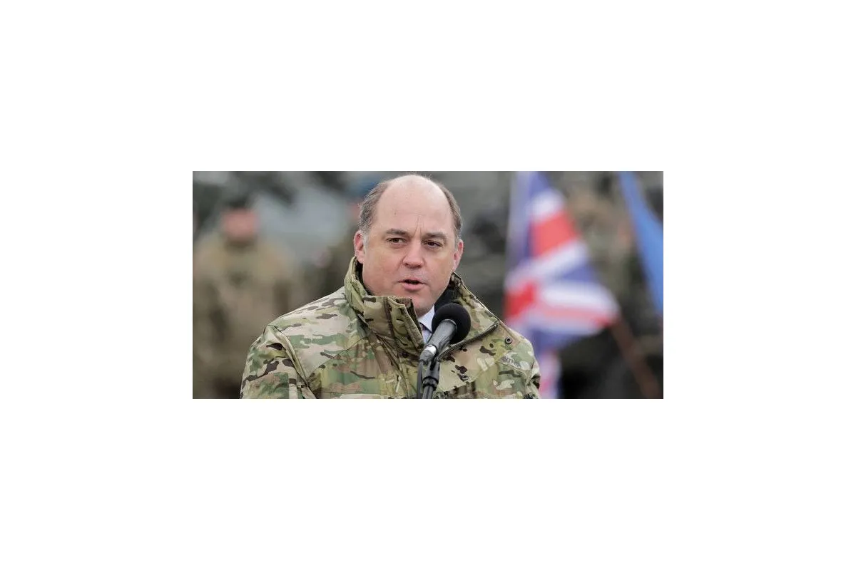 Україна почала використовувати далекобійні ракети Storm Shadow, які Лондон передав Києву, про це заявив міністр оборони Бен Воллес