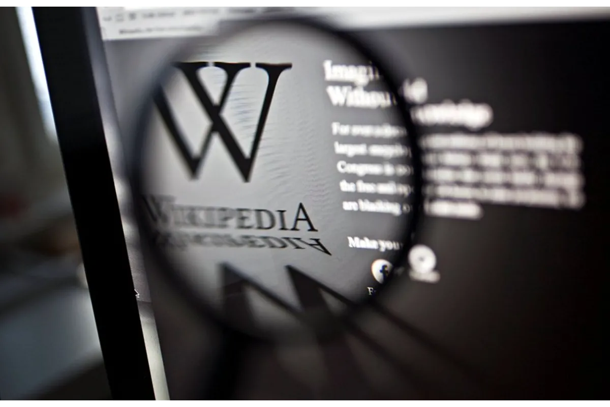 Основатель Википедии призвал больше не доверять ей