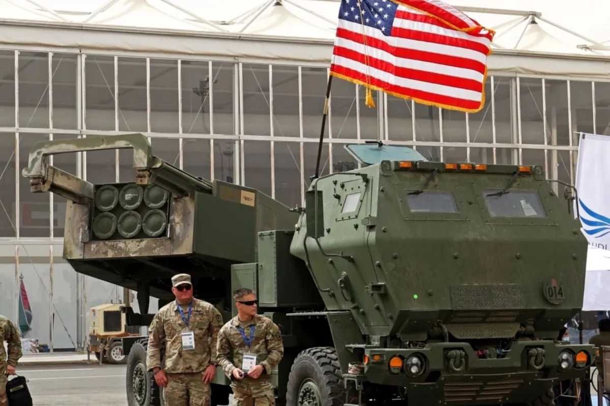 США передадуть Україні ще 4 системи HIMARS. Вони увійдуть у наступні пакети військової допомоги, – про це заявив глава Пентагону