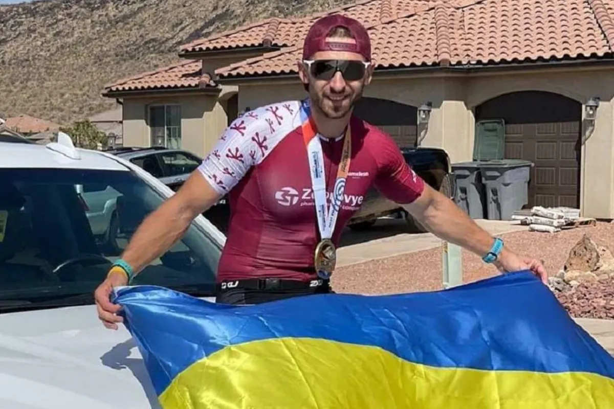 Тріатлоніст з Харкова зібрав 400 тисяч гривень для військових, подолавши дистанцію Ironman