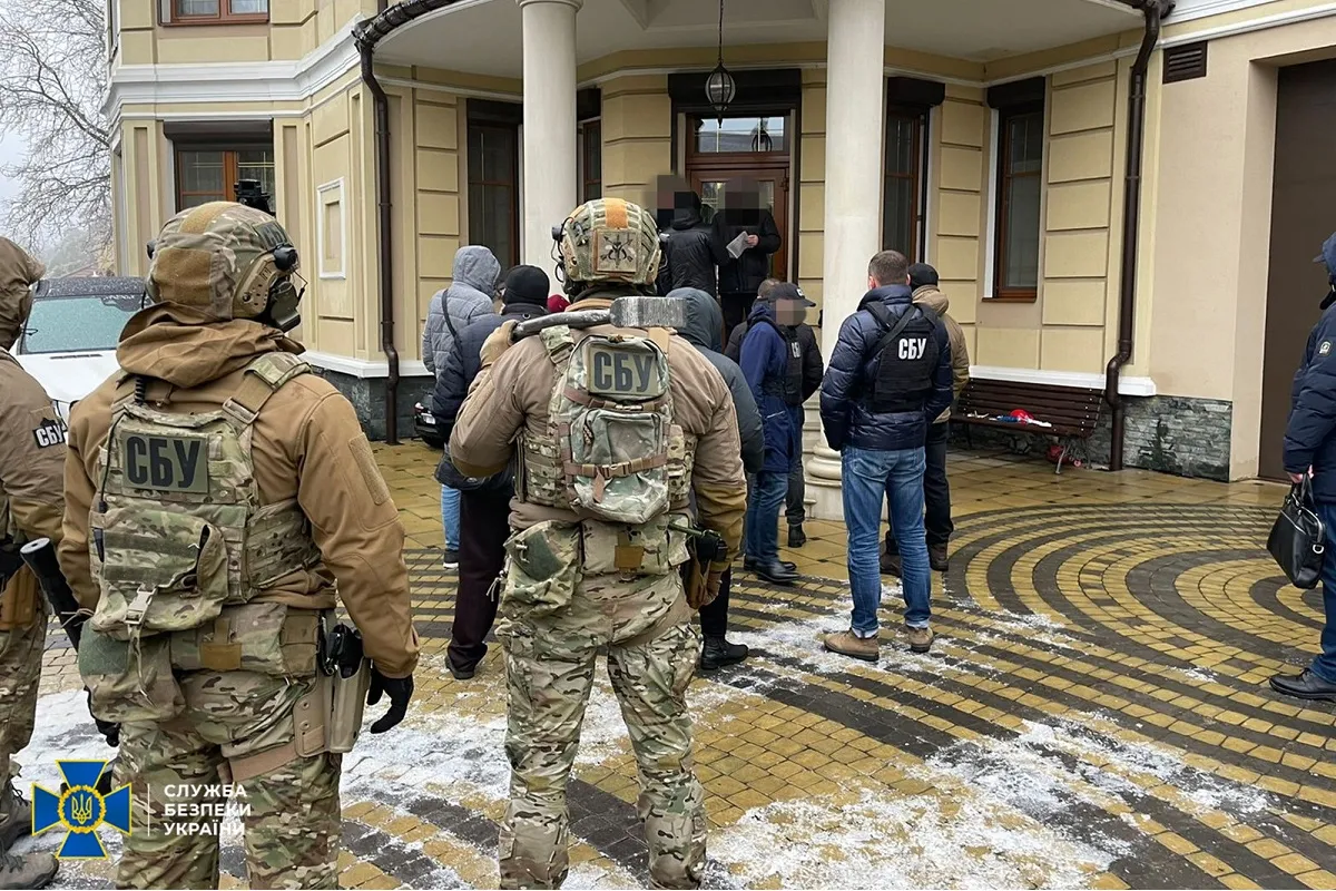 СБУ викрила чиновників на багатомільйонних махінаціях із землею поблизу Києва