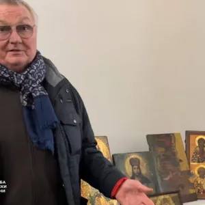 ​Литовському дипломату повернули колекцію ікон, які рашисти викрали з його резиденції у Херсоні