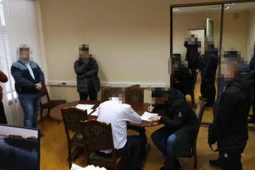 ​У Полтаві СБУ викрила на хабарах посадовця судової адміністрації