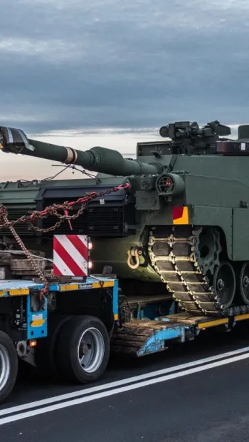 ​США можуть віддати Україні танки Abrams зі складів, – ЗМІ