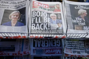 ​Ліз Трасс була на посаді прем'єр-міністра Великої Британії найменше в історії — 45 днів — і йде у відставку після критики її фінансової реформи