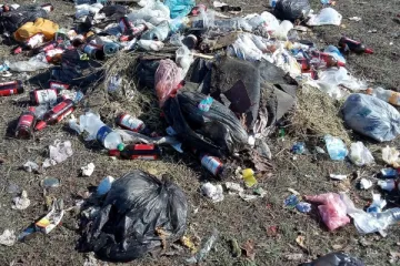 ​Сміття наступає: Новоолександрівська ОТГ потерпає від несанкціонованих смітників