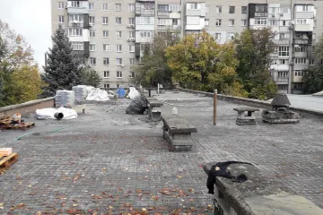 ​Дніпровський ясла-садок №298 затопило через незакінчений капремонт даху