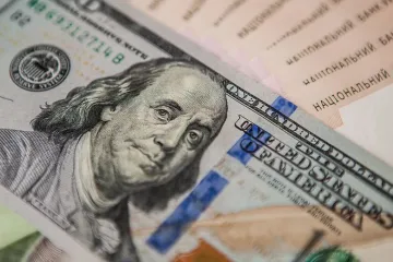 ​Долар в Україні злетить до 50 гривень: експерти дали прогноз