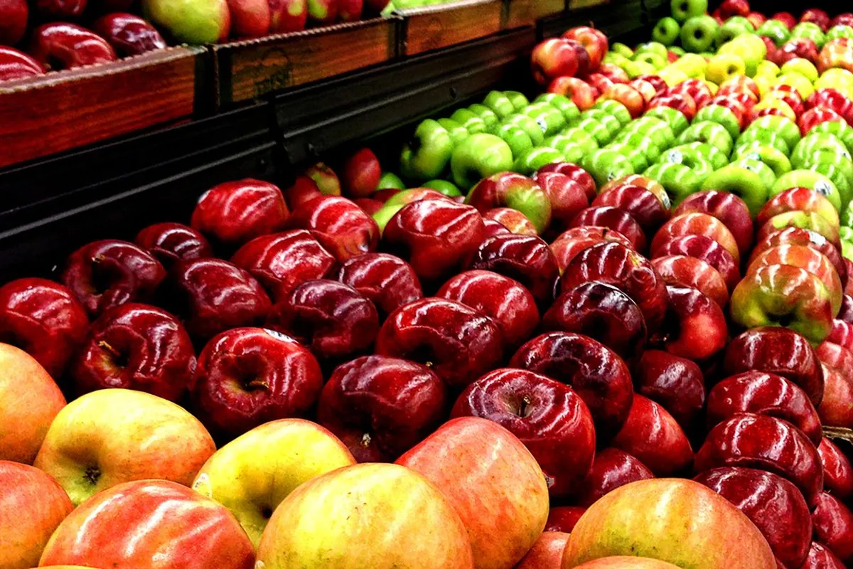 Під час пандемії експорт українських овочів і фруктів обвалився майже вполовину