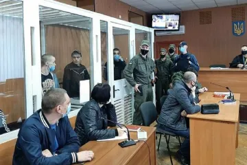 ​В Одессе семеро заключенных вскрыли себе вены во время суда