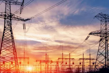​Регулятор підвищив тарифи на постачання електроенергії. Які можливі наслідки? 