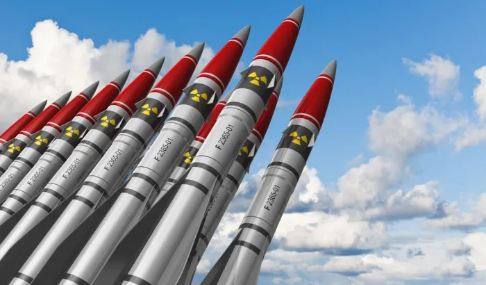 Победить или уничтожить человечество: марионетки путина снова угрожают миру ядерной войной