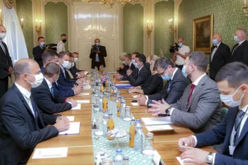 ​Президент Украины встретился с Премьер-министром Словацкой Республики Игорем Матовичем