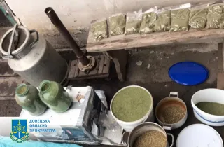 10 кг канабісу – мешканця Волноваського району викрито у зберіганні наркотиків