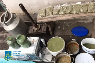 ​10 кг канабісу – мешканця Волноваського району викрито у зберіганні наркотиків