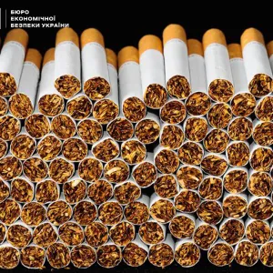 ​За 20 тисяч пачок контрафактних цигарок судитимуть жителя Закарпаття