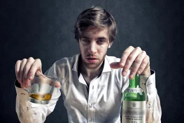 ​Медики констатують весняні загострення алкоголізму та наркоманії
