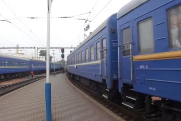 ​«Укрзалізниця» запустить електрички з карантинними обмеженнями для пасажирів