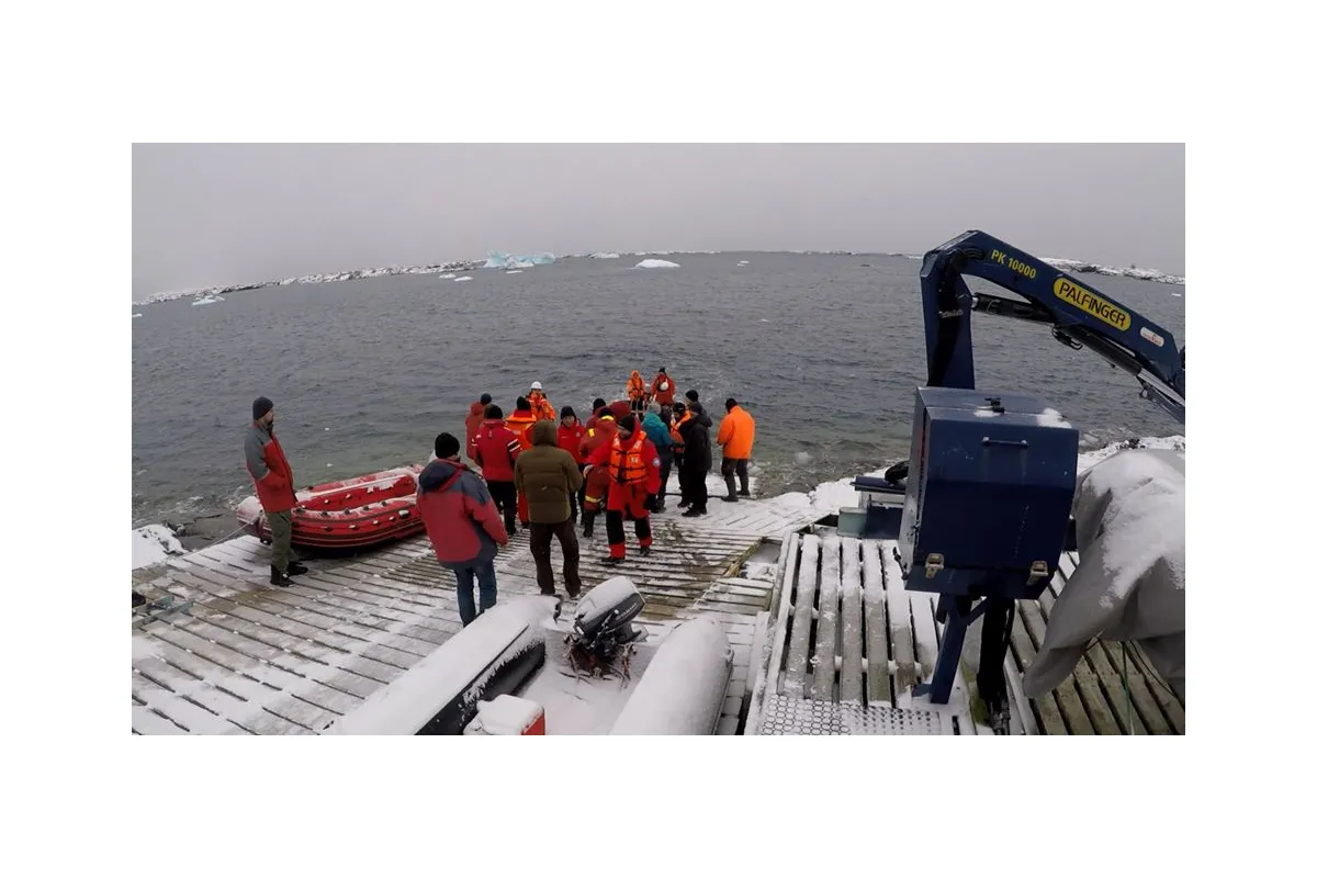 25 Українська антарктична експедиція нарешті дісталася станції «Академік Вернадський»