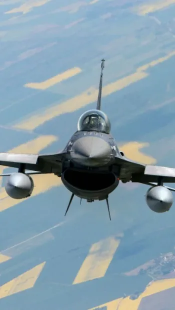 ​Перші 20 українських пілотів почнуть навчання на F-16 у Британії, – Foreign Policy