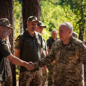 ​Наєв відвідав Північну операційну зону та привітав захисників із Днем Незалежності