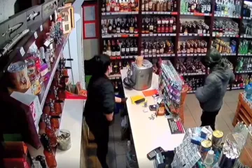 ​Продавчиню крамниці пограбував та жорстоко побив невідомий грабіжник