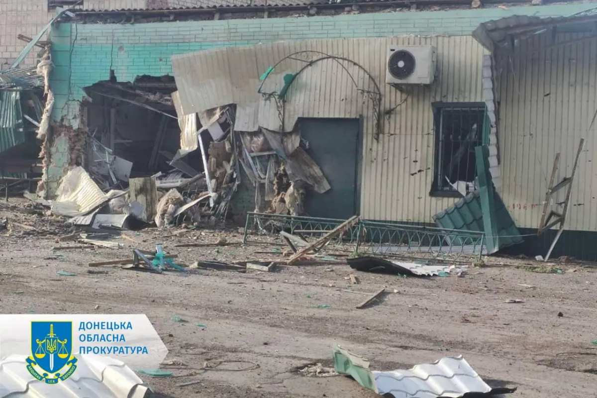 Обстріли тривають - російська армія продовжує знищувати житлові квартали на Донеччині 